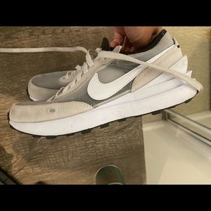 Nike Waffle one womens 7/ youth 5.5